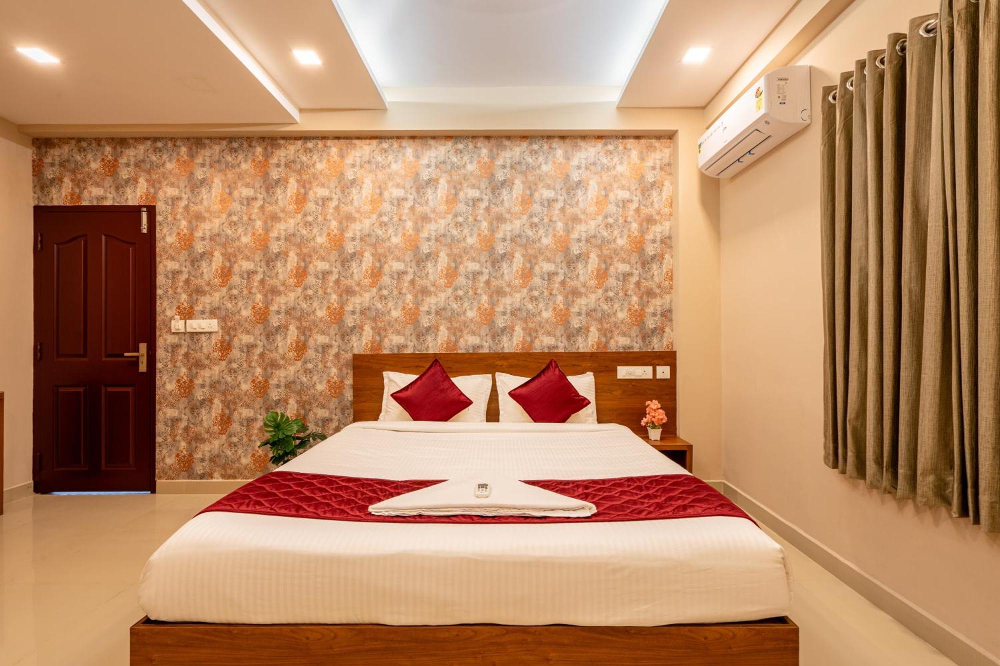 فندق Yaad Residency Kochi المظهر الخارجي الصورة